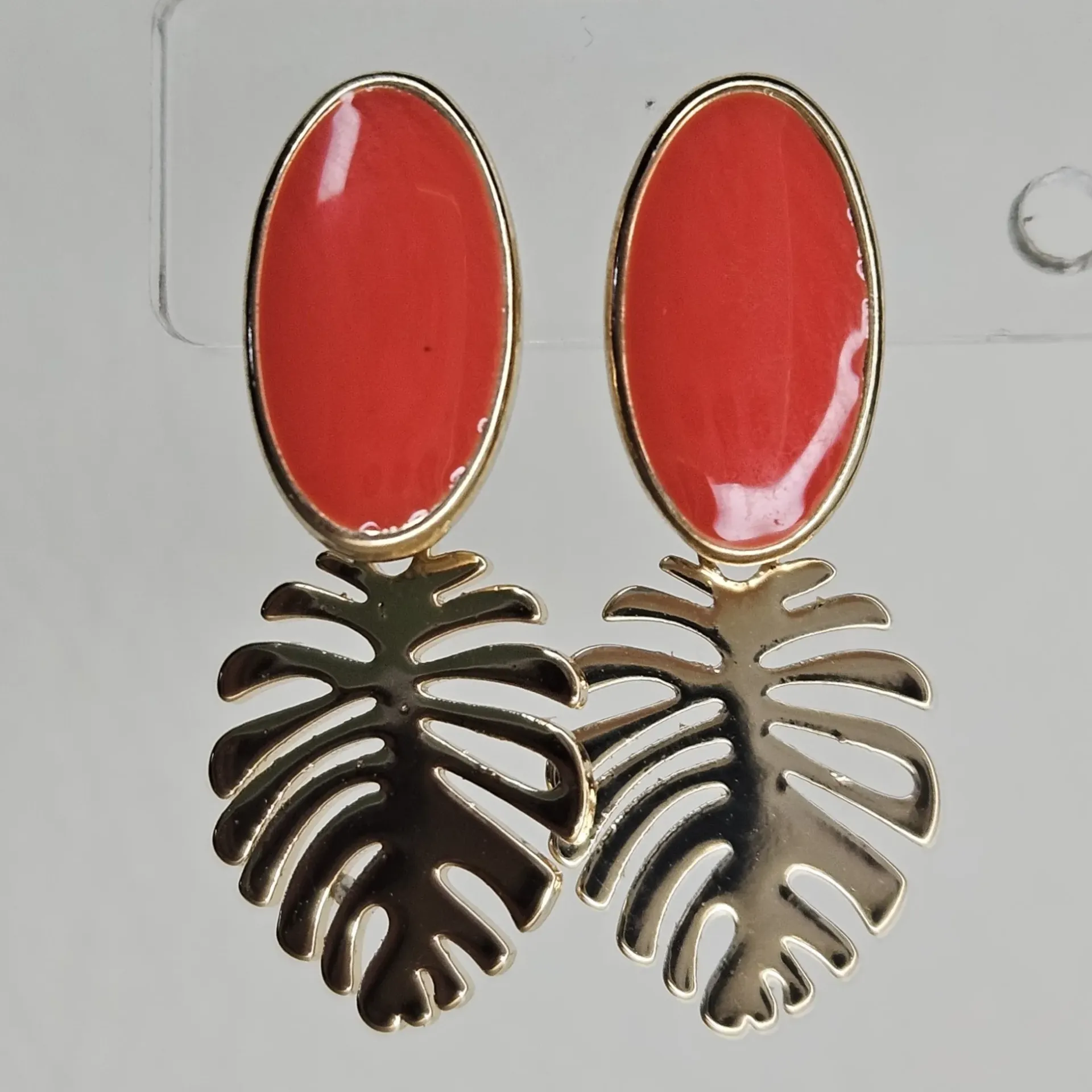 Thip (Rouge carmin, Tropical leaf)